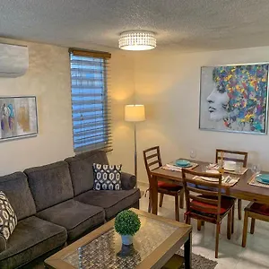 Apartment Oasis In The South Of The Island With Free Parking And Laundry, Ponce